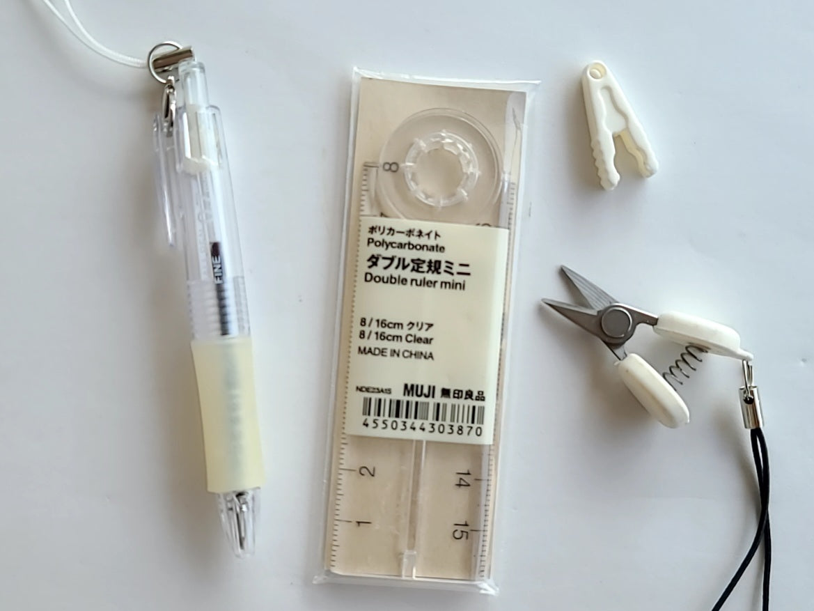 Mini artículos de papelería MUJI